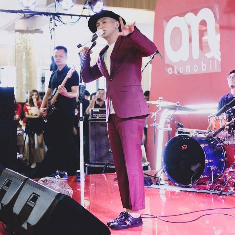 Instagram/duniamanji