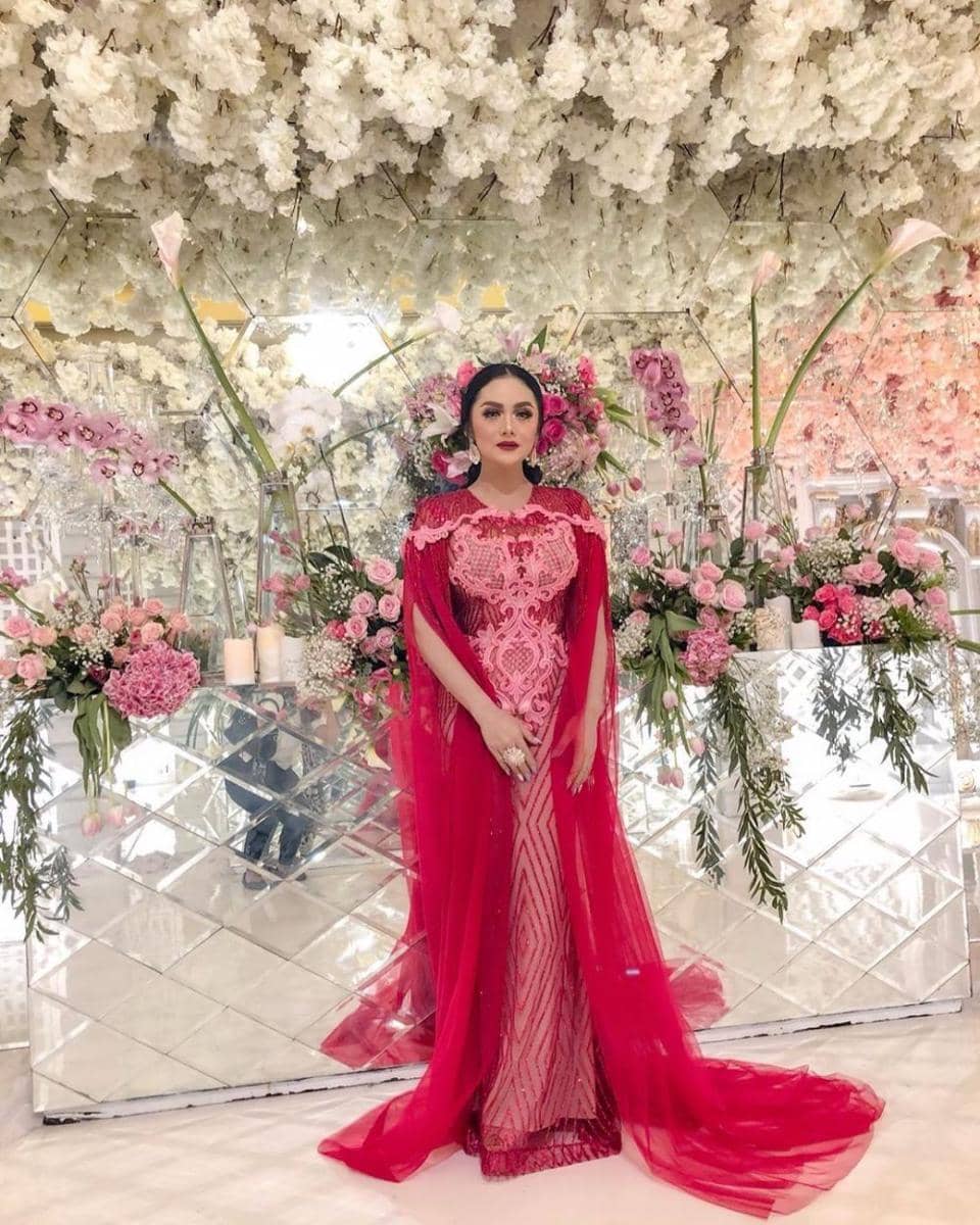 Instagram/krisdayantilemos