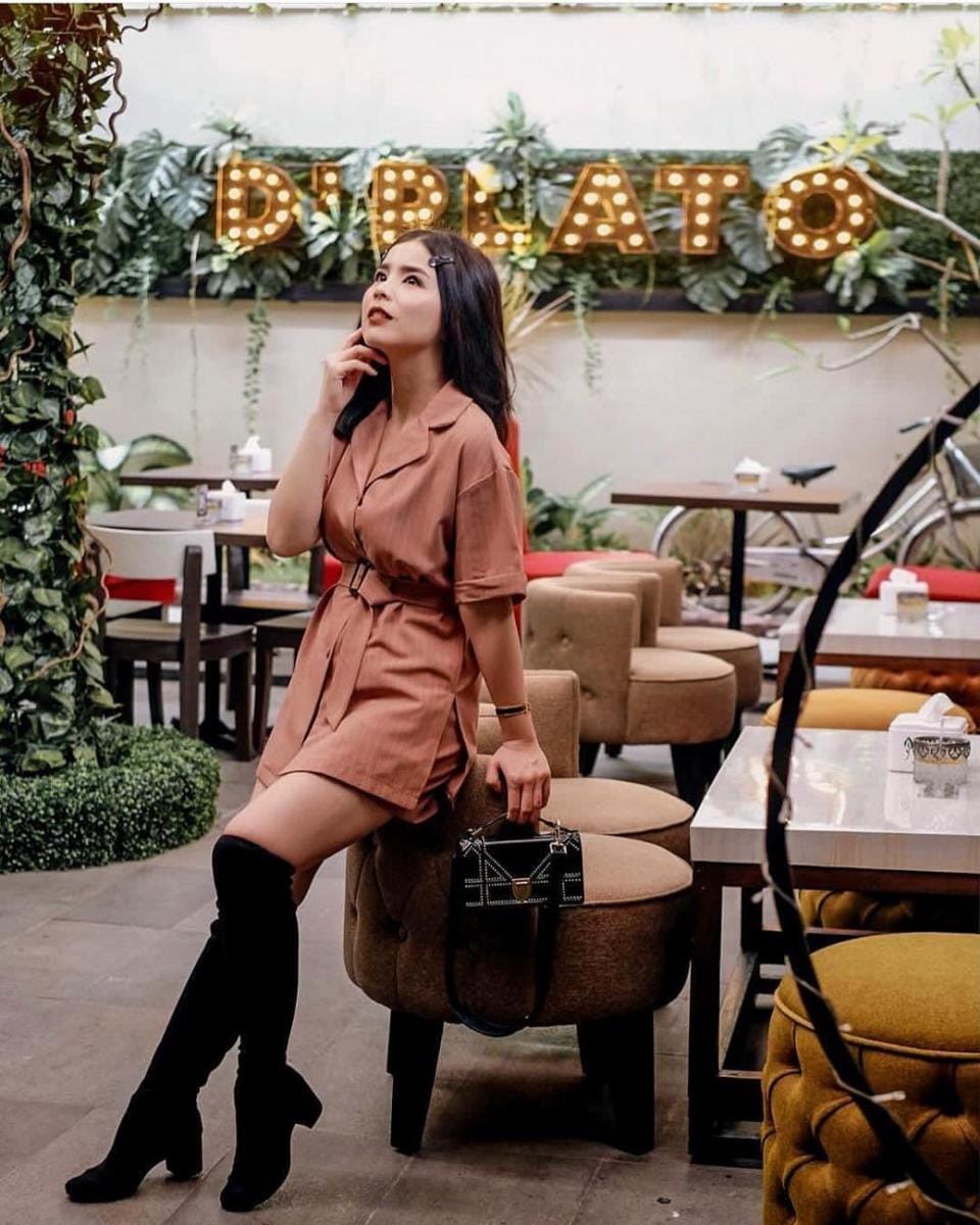 Instagram.com/amandaakohar