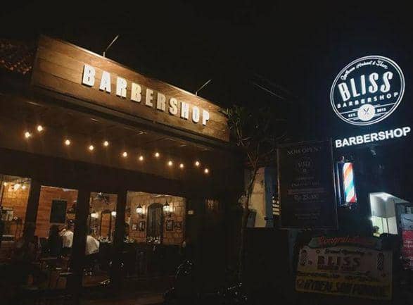 blissbarberbali.com