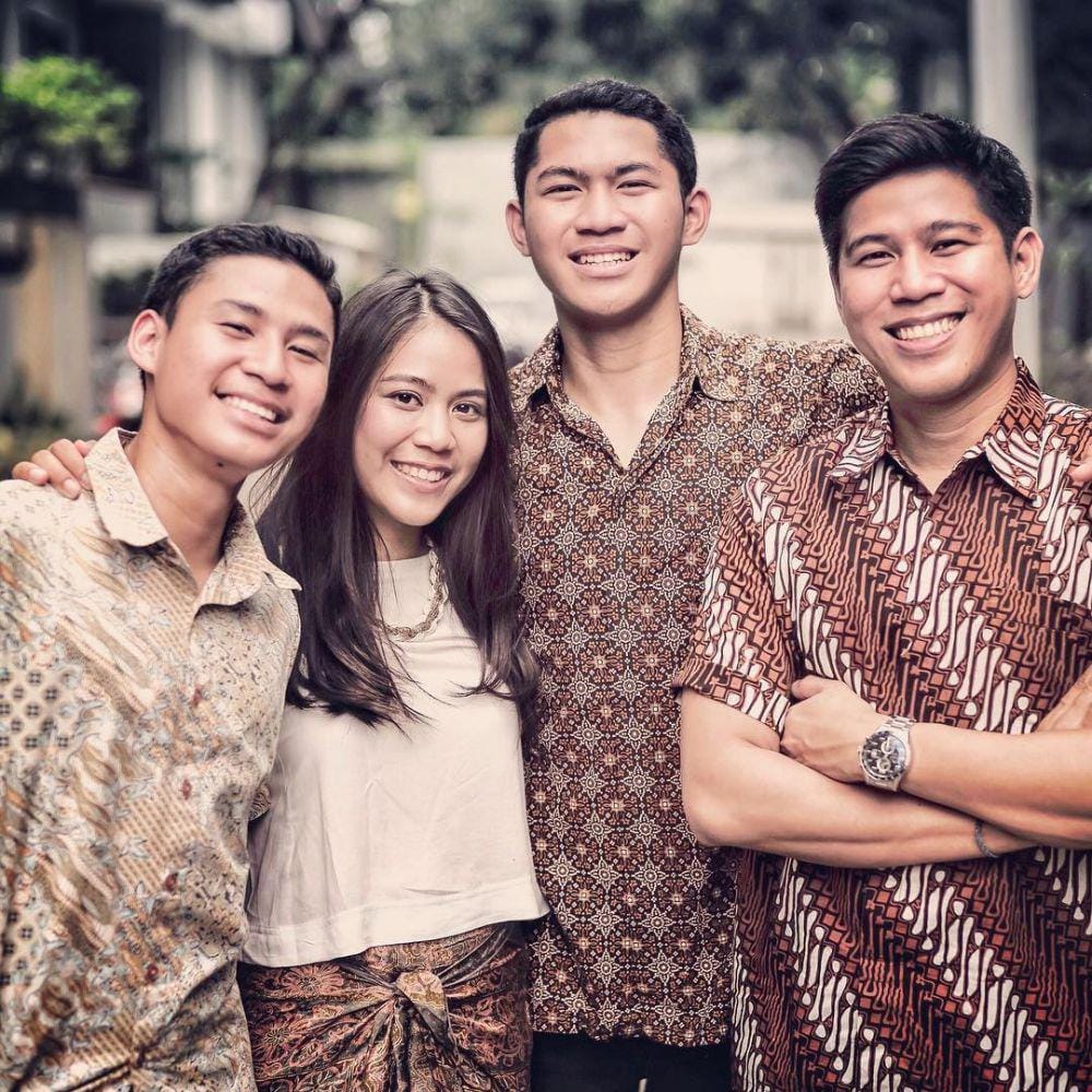 instagram.com/ninokayam