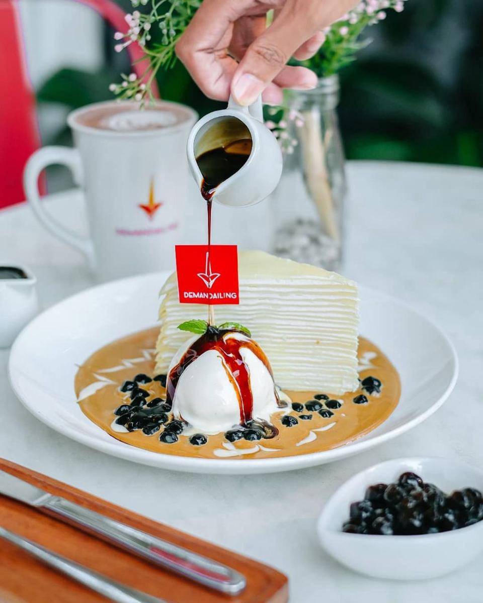 instagram.com/demandailingcafe