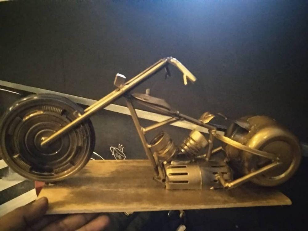 Instagram.com/hotbottles_recycle_company