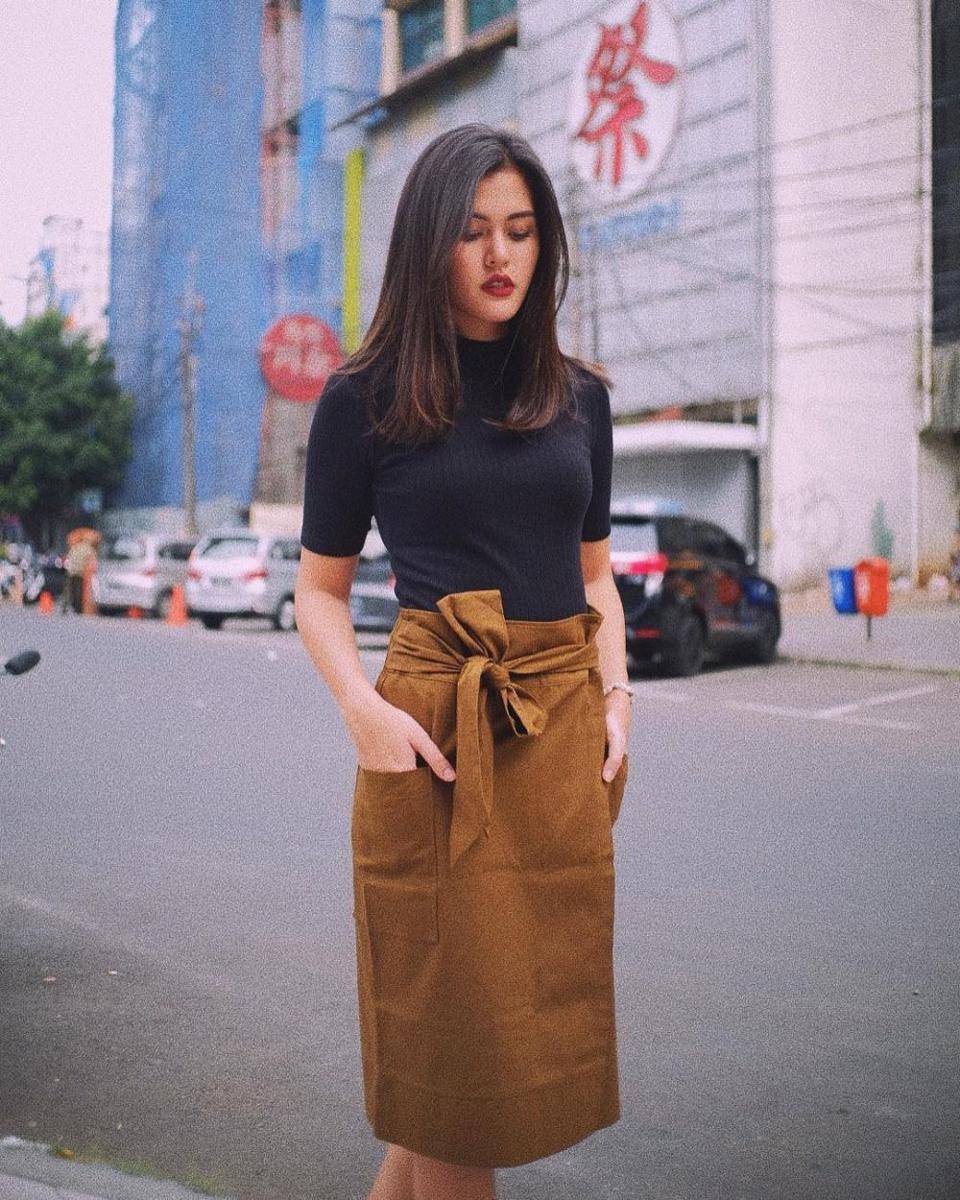 instagram.com/@rebeccatamara