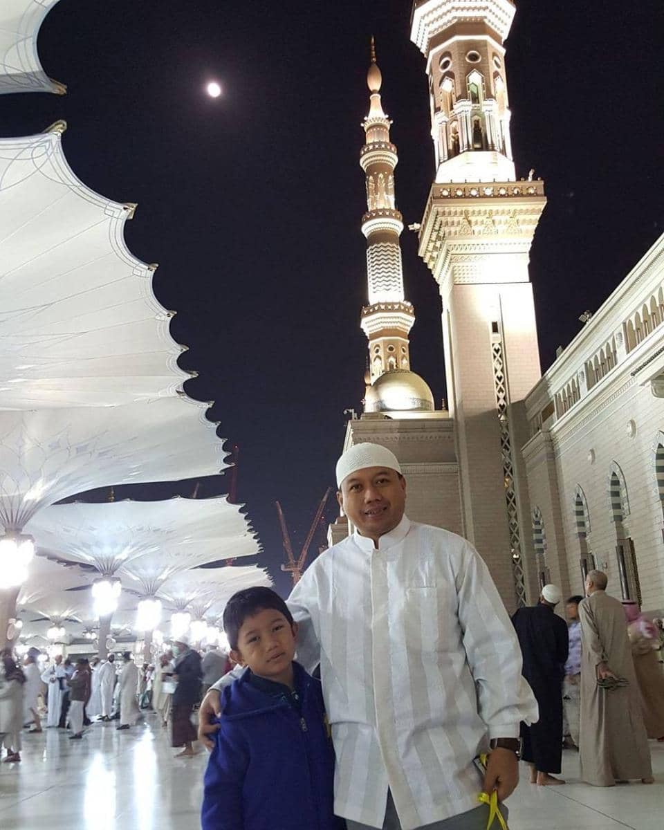 instagram.com/sutopopurwo