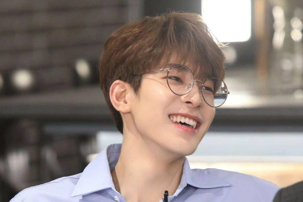 twitter.com/@wonwoosarchive