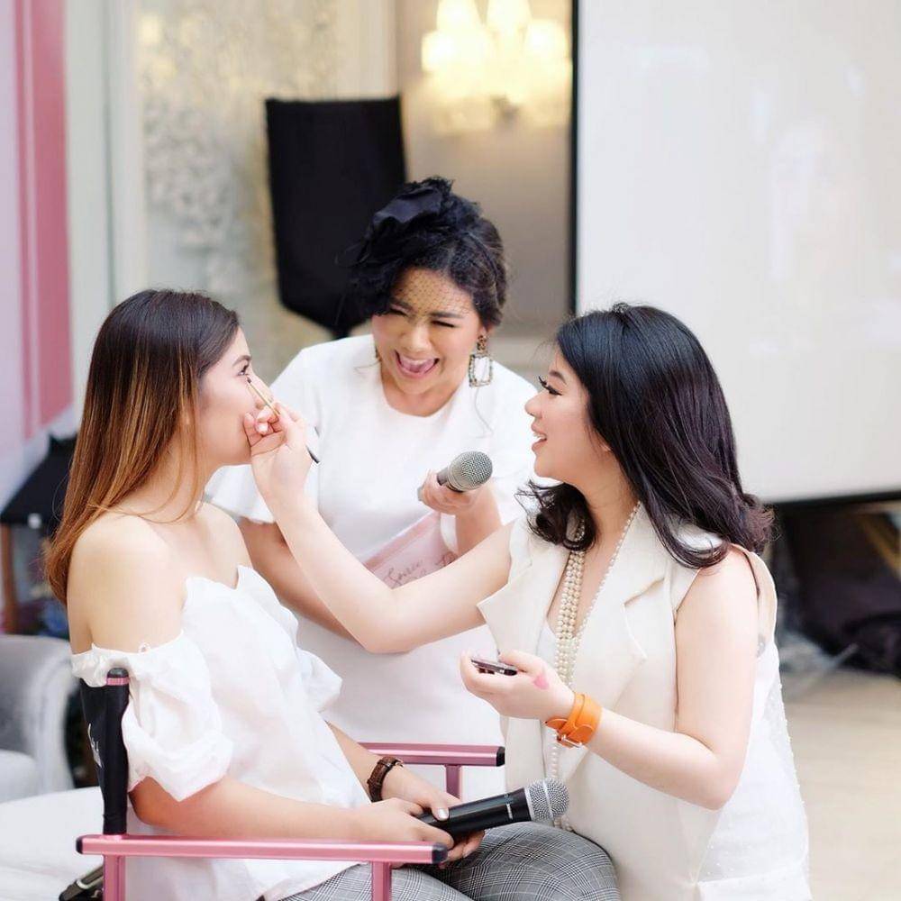 instagram.com/lilomakeupartist