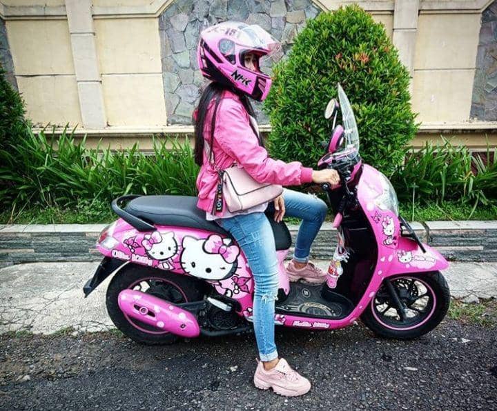 Instagram.com/olinkittypink