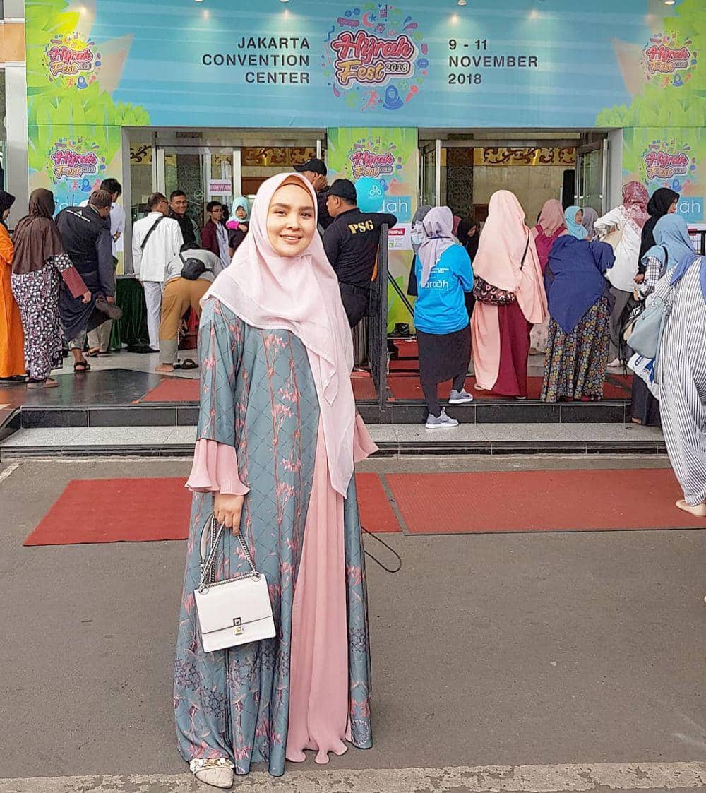 instagram.com/riamiranda