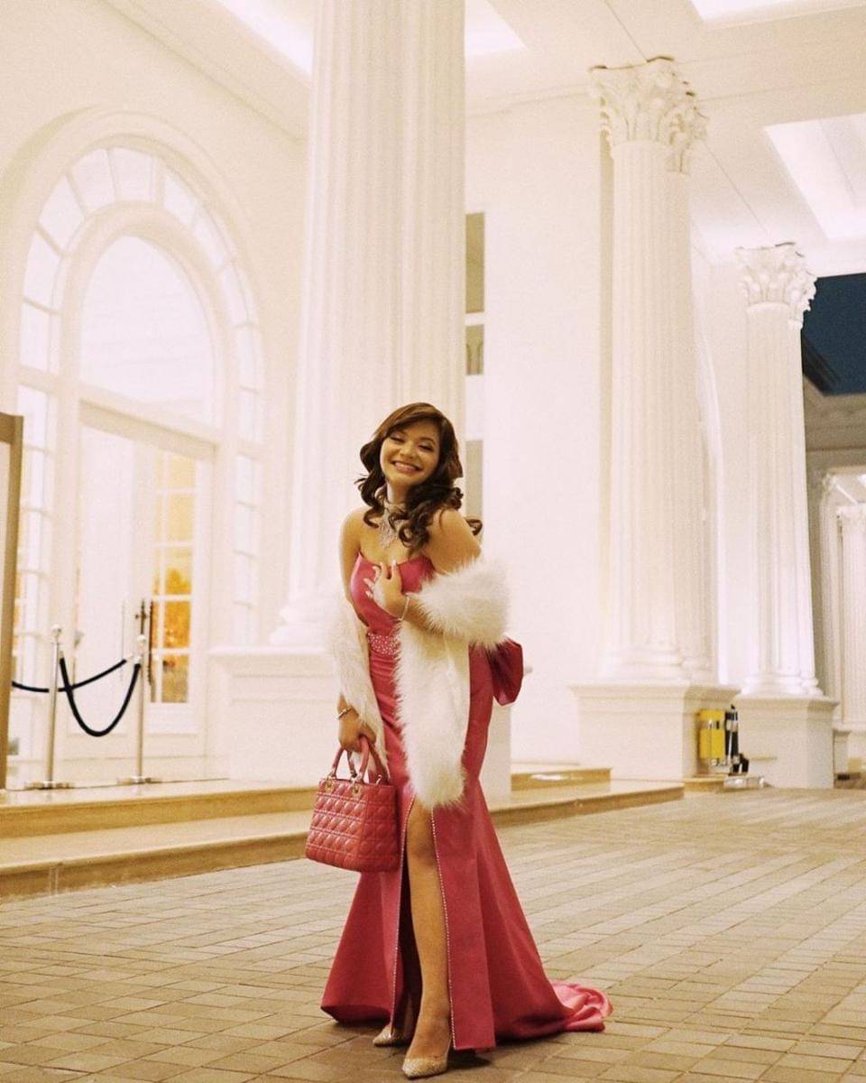 instagram.com/amelcarla