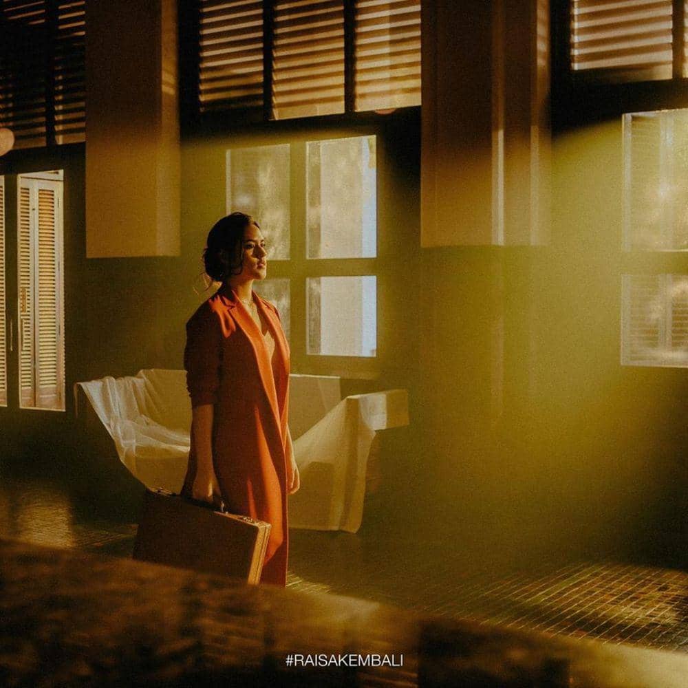 instagram.com/raisa6690