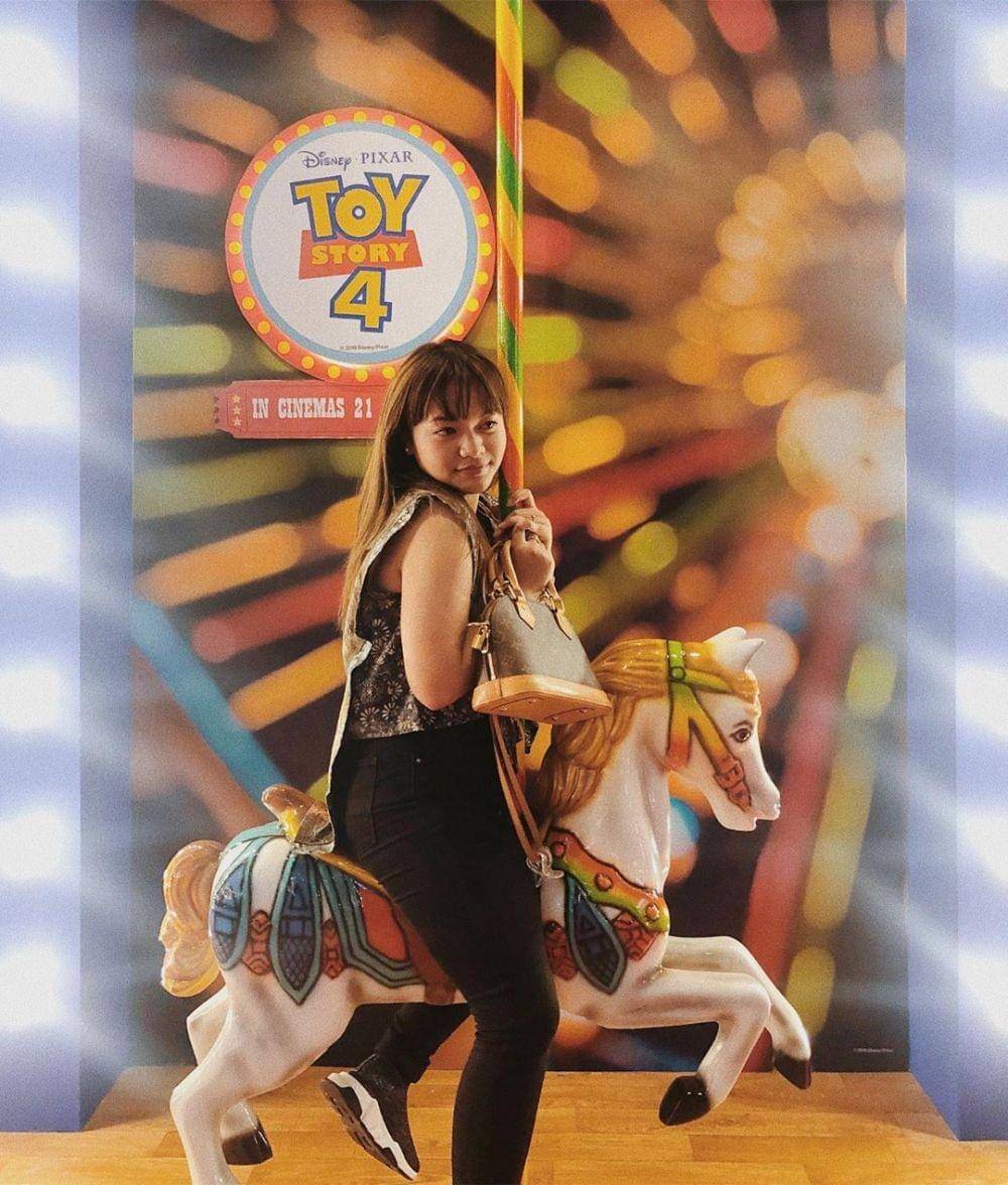 instagram.com/amelcarla