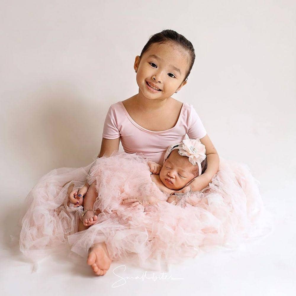 instagram.com/thaniaputrionsu