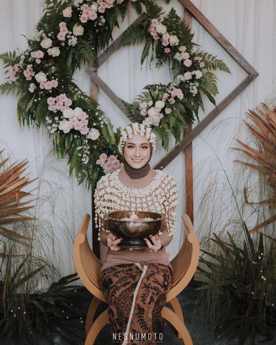 instagram.com/helminursifah