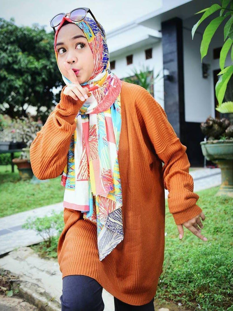 instagram.com/riaricis1795