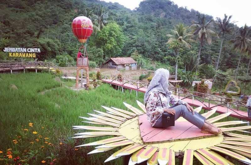 instagram.com/sandra_frastika27