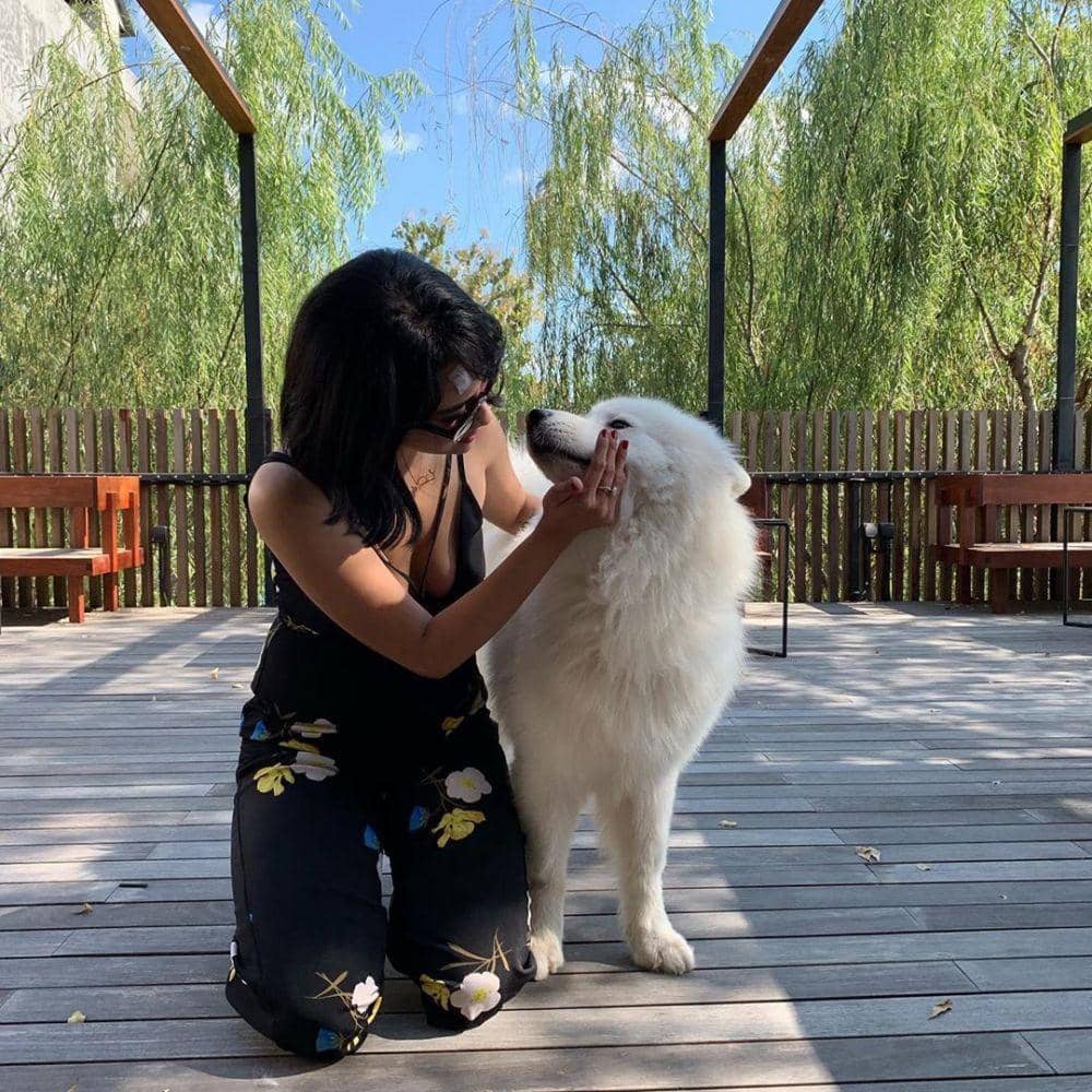 instagram.com/vanessaangelofficial