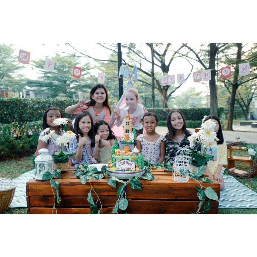 instagram.com/wulanguritno