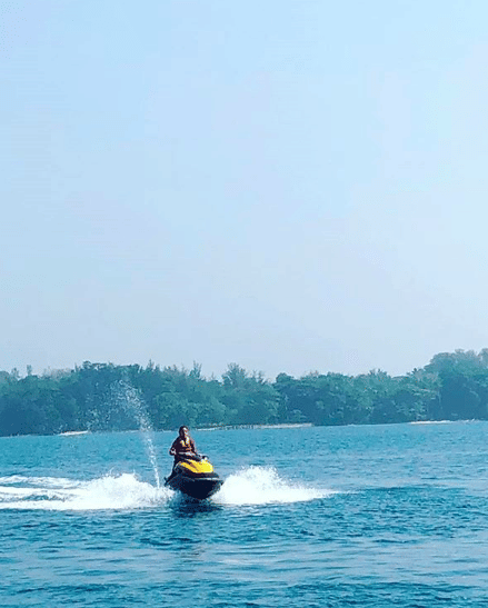 instagram.com/mayangsaritrihatmodjoreal