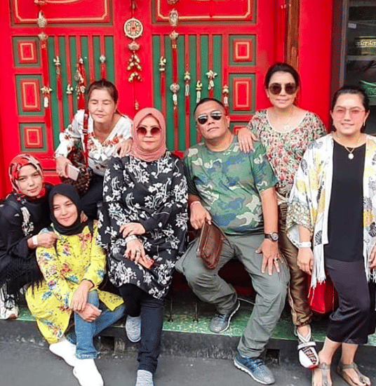 instagram.com/mayangsaritrihatmodjoreal