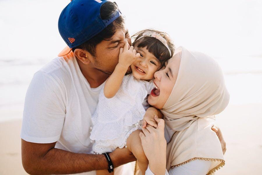 Instagram.com/ryana_dea