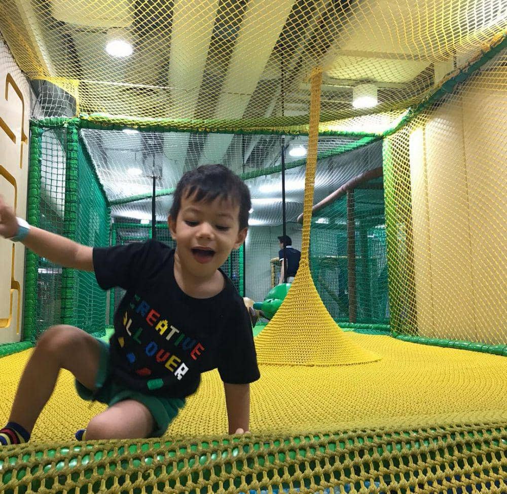 instagram.com/lolagin