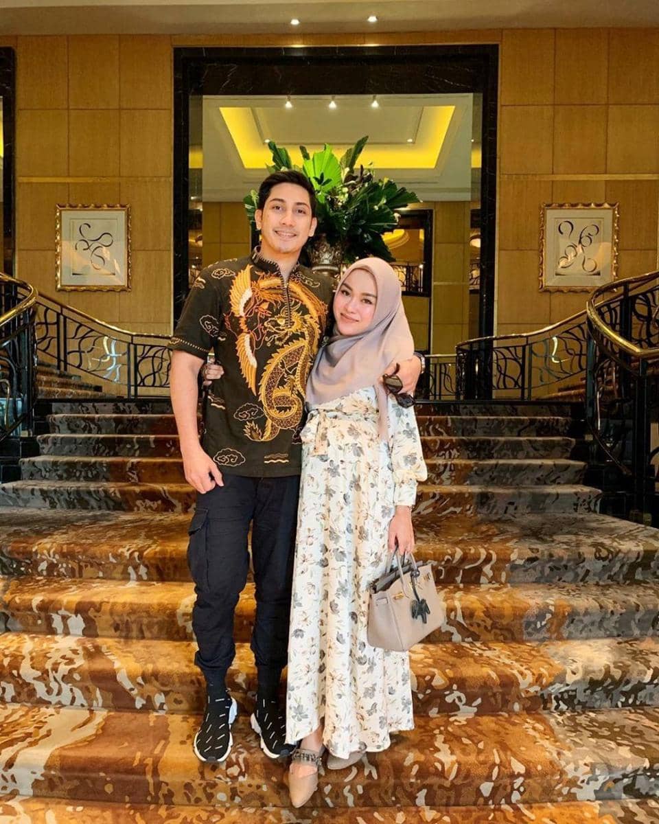 instagram.com/medinazein