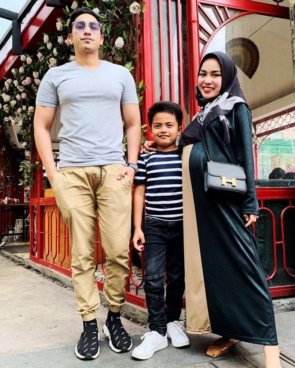 instagram.com/medinazein