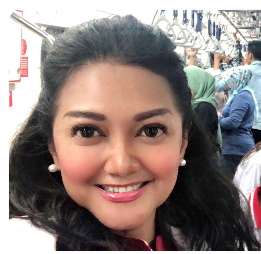 instagram.com/bellasaphiraofficial