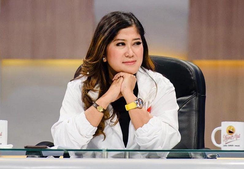 Instagram.com/@meutya_hafid