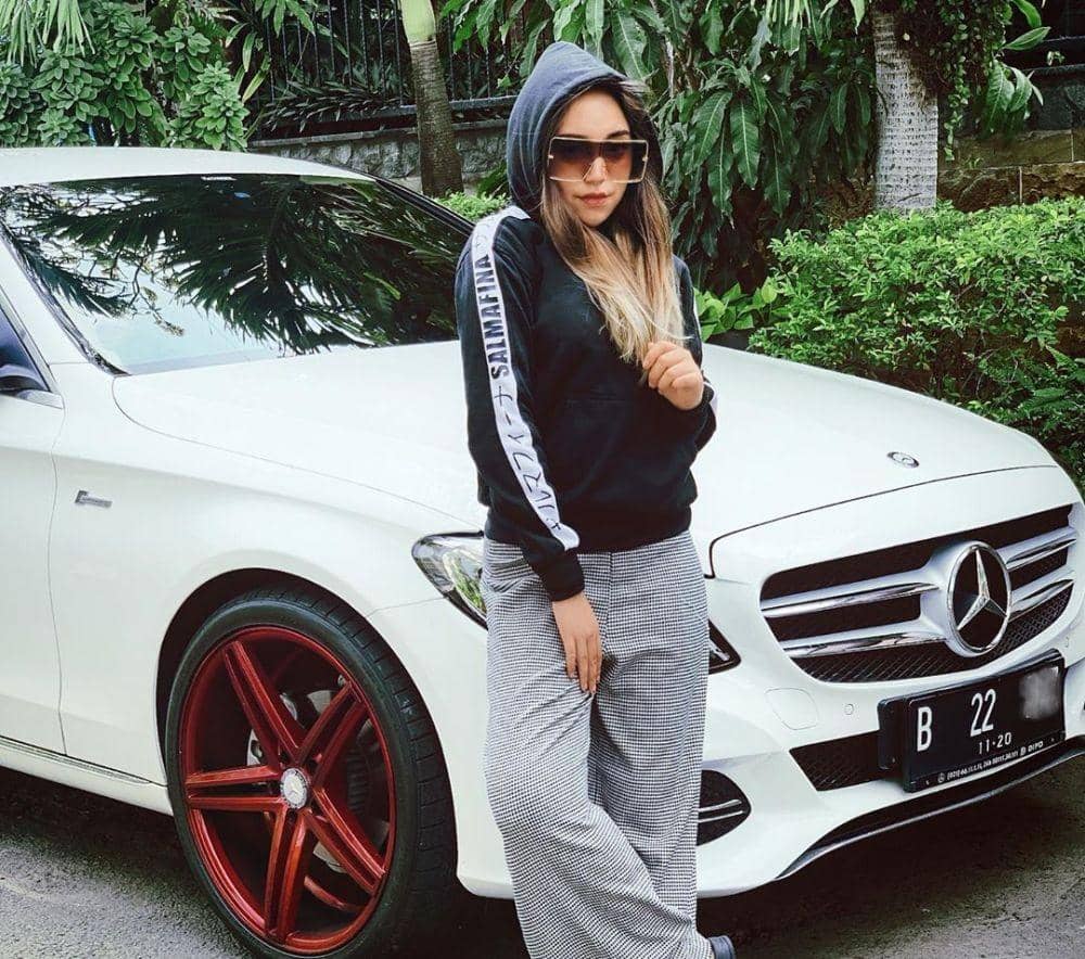 instagram.com/salmafinasunan