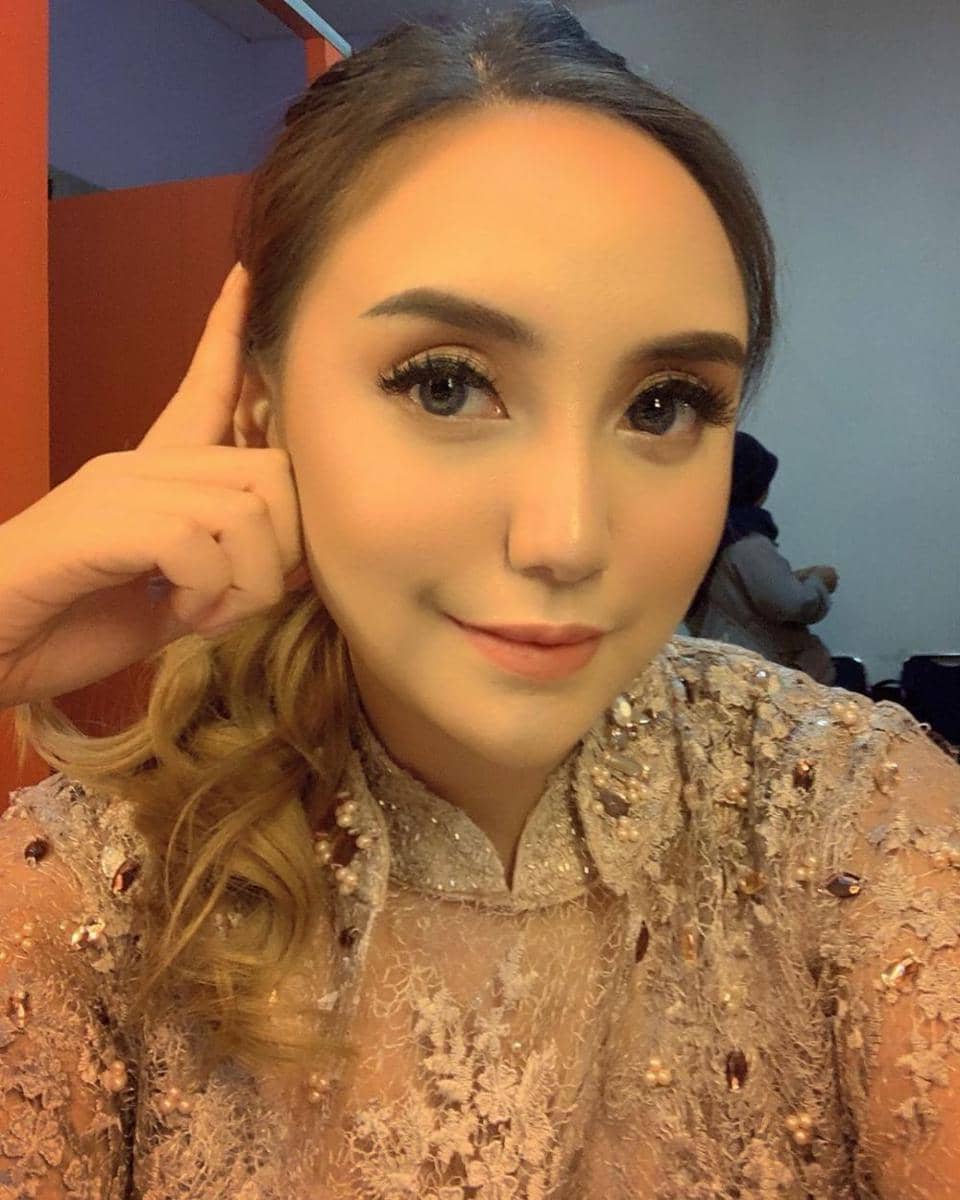 instagram.com/salmafinasunan