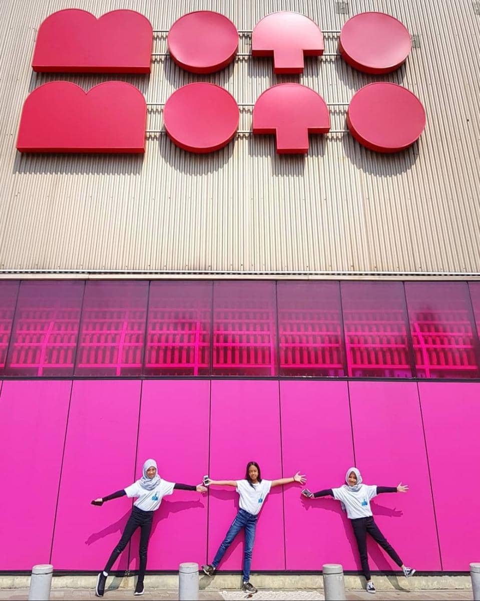 Instagram.com/blueerly