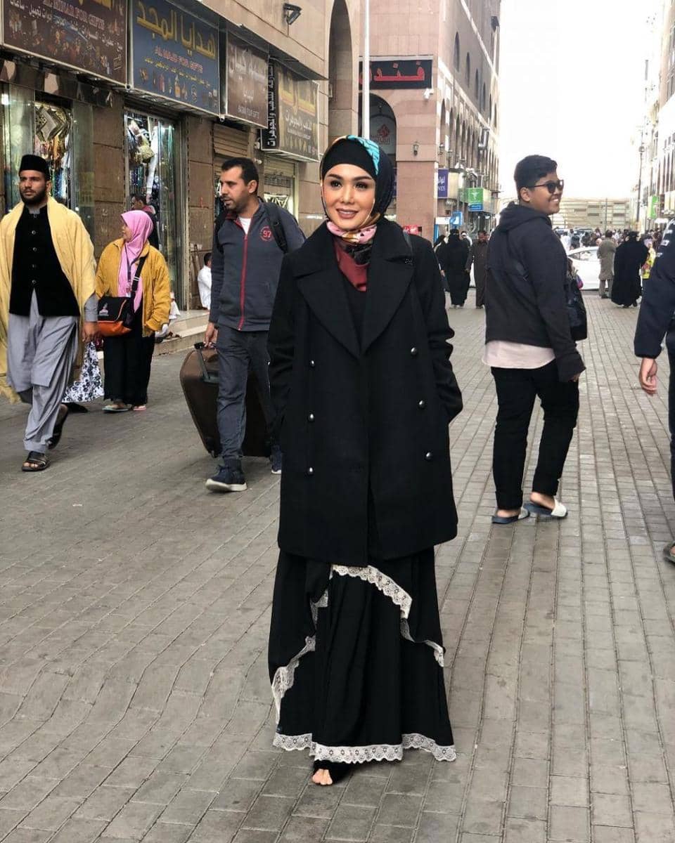 instagram.com/yunishara36