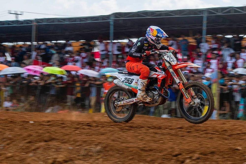 instagram.com/hoff259