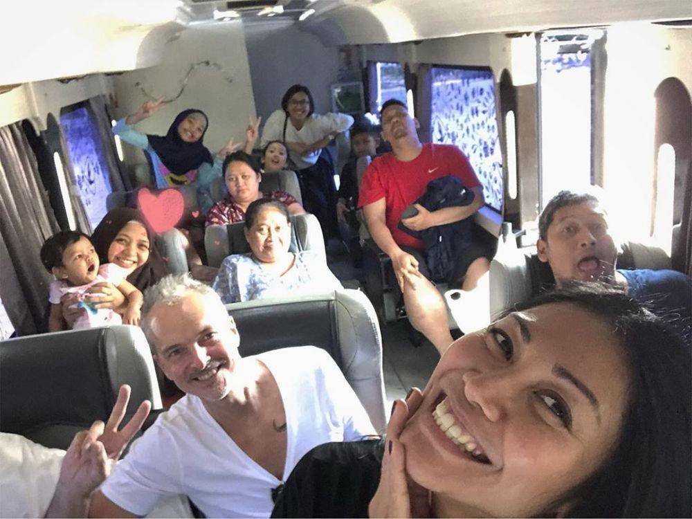 instagram.com/Anggun_Cipta