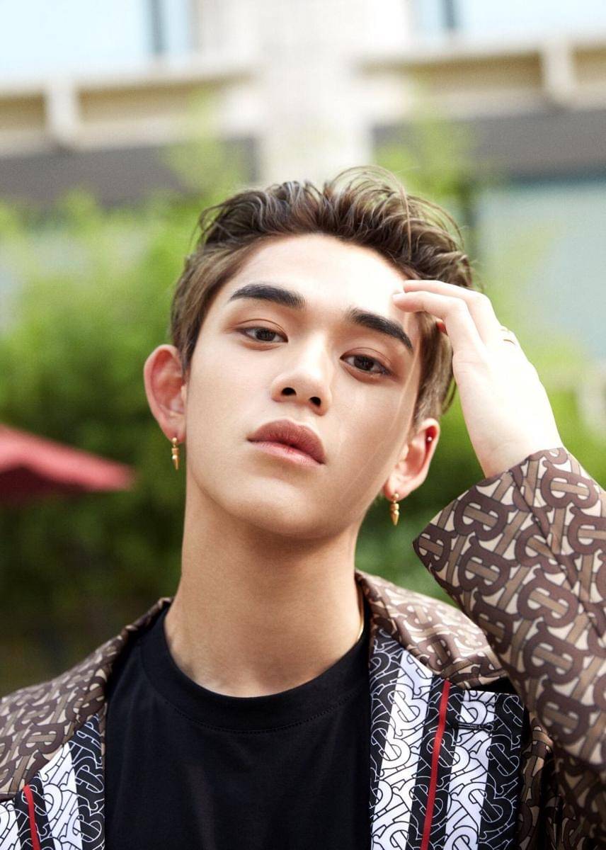 twitter.com/WayV_official