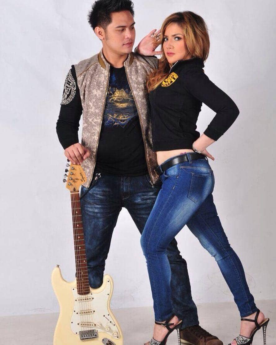 instagram.com/galihginanjar/