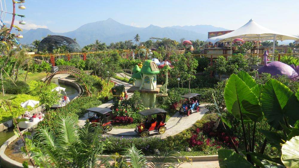 Dok. Saloka Theme Park