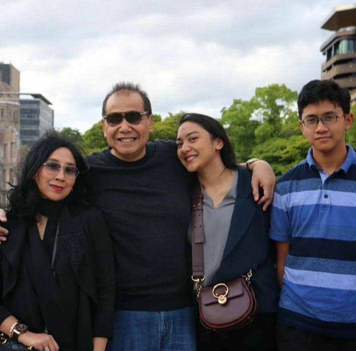 Instagram/anita_chairultanjung