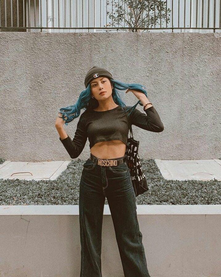 Instagram.com/awkarin