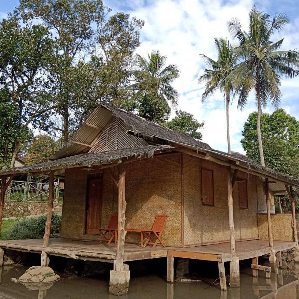 instagram.com/saribunihayuvillage/