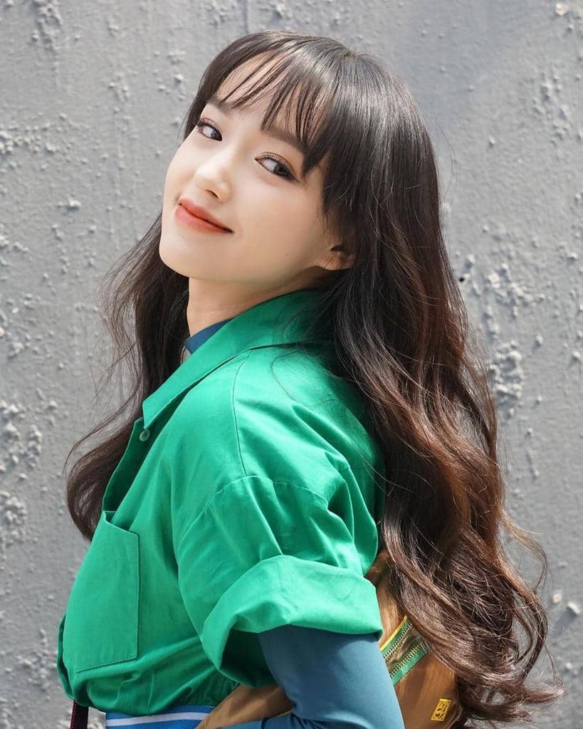 twitter.com/cosmicgirlspics