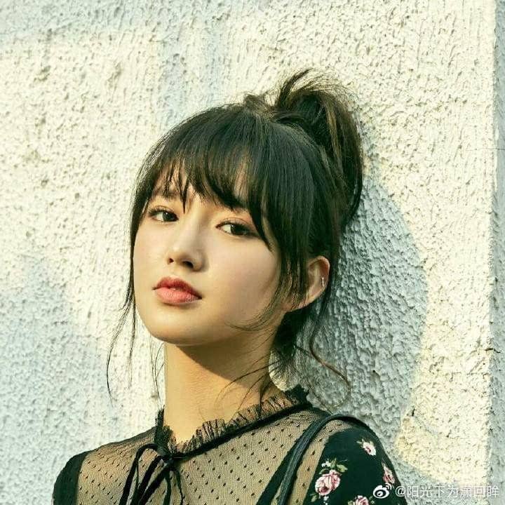 twitter.com/cosmicgirlspics