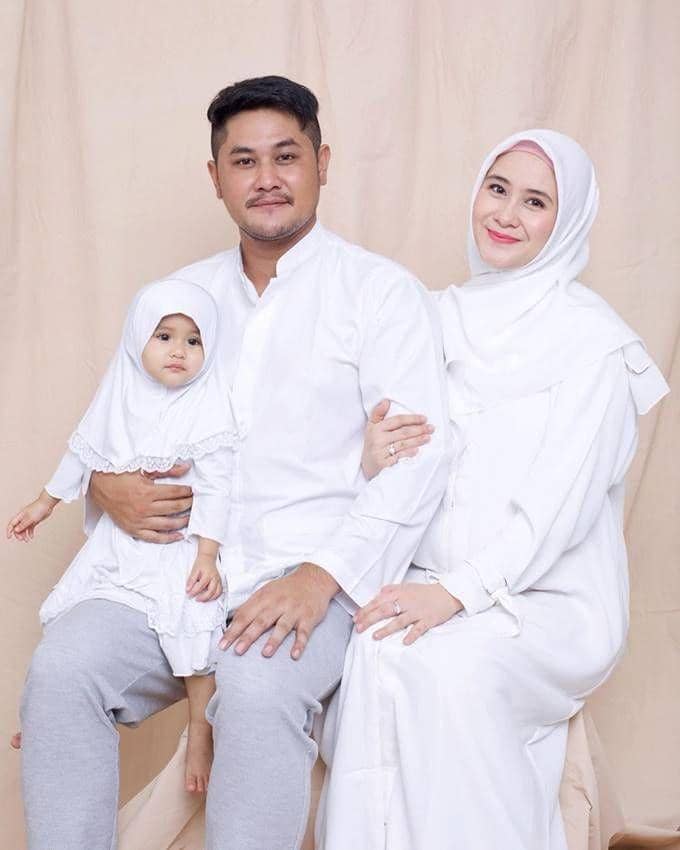 instagram.com/ryana_dea/