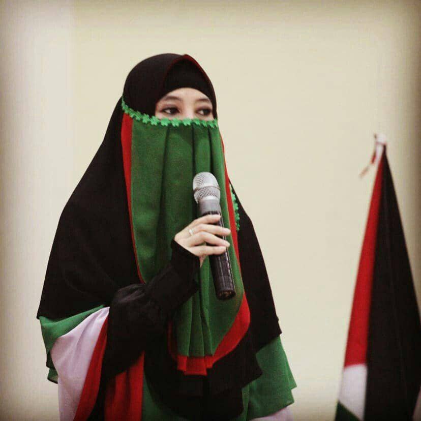 instagram.com/peggymelatisukmakhadija