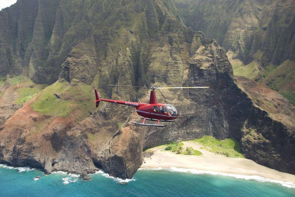 maunaloahelicopters.edu