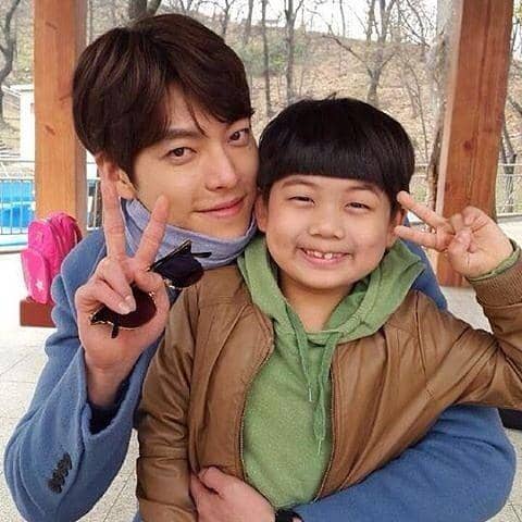 instagram.com/actorkimwoobin