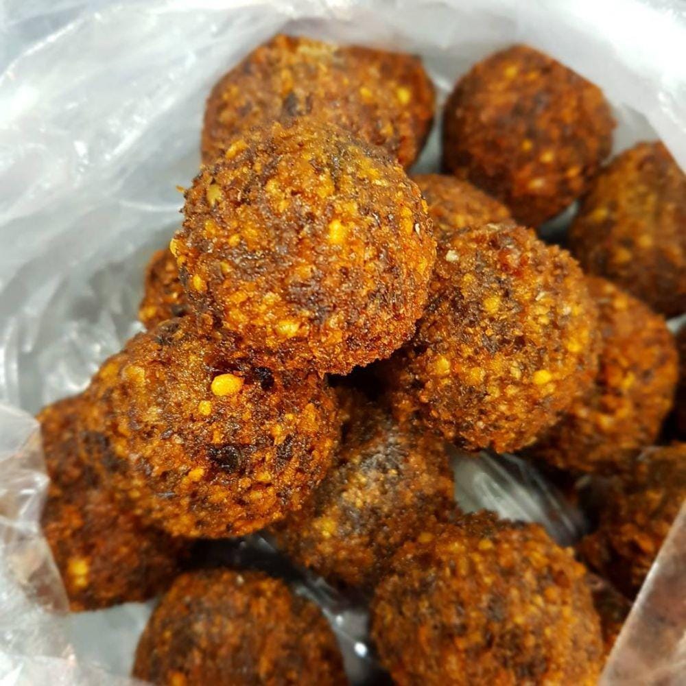 instagram.com/mellieacu