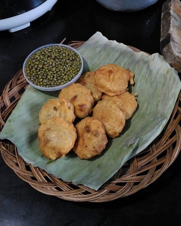 instagram.com/meliayanti_siregar